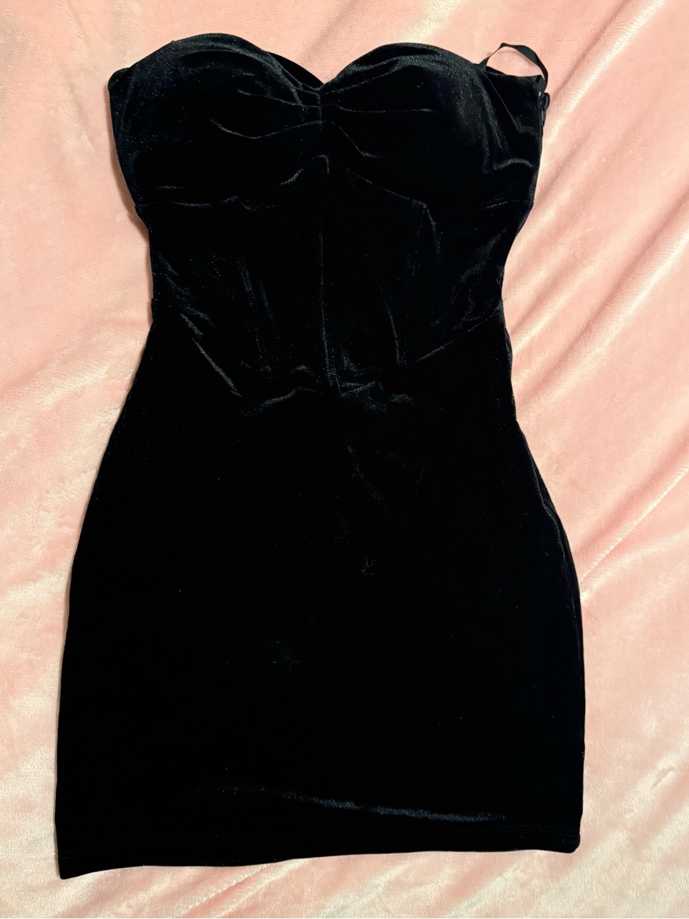 Windsor Strapless Velvet Bodycon Dress in Black - Picture 3 of 4